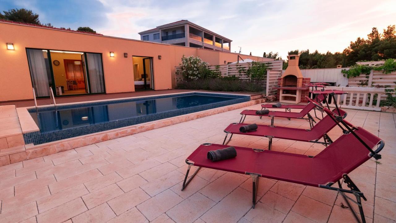 Sea Cats' Villas Сутиван Екстериор снимка